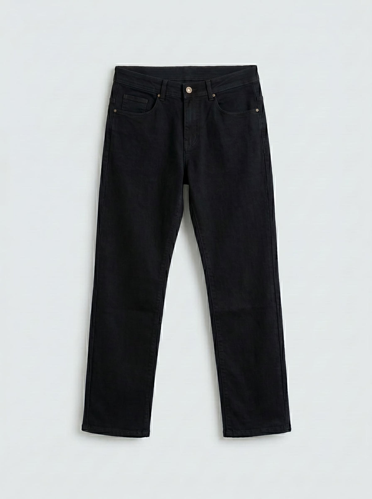 JET BLACK — Premium Straight Fit Jeans